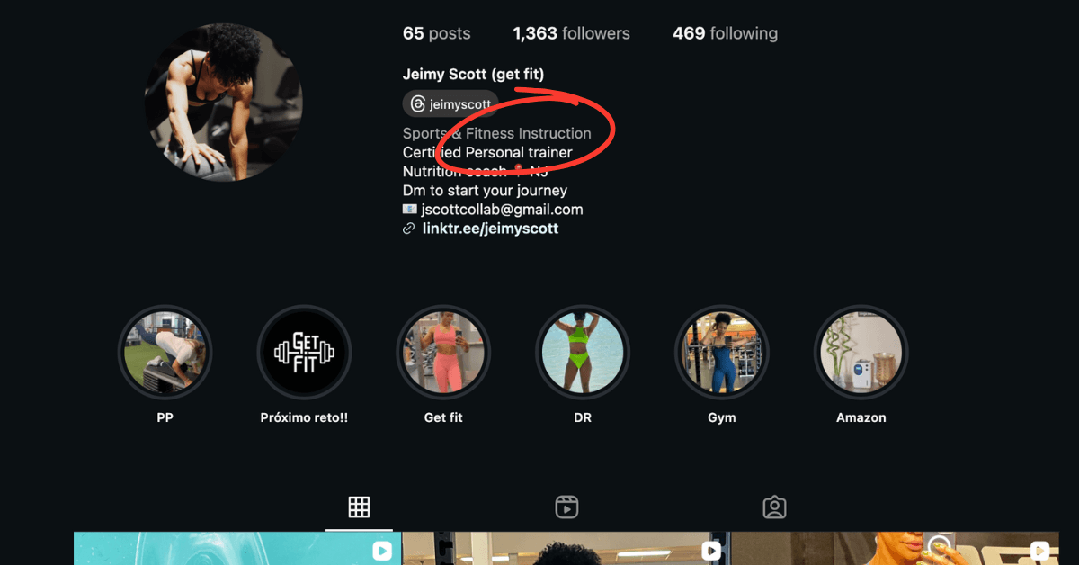 Instagram bio with keywords highlighted